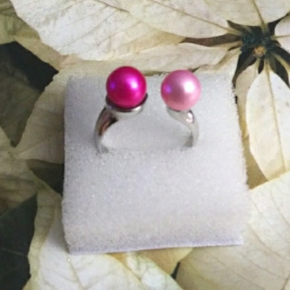 Pink and Magenta Pearl Ring
